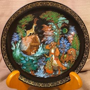 Palekh fairy tale plate made in USSR 1990 numbered
